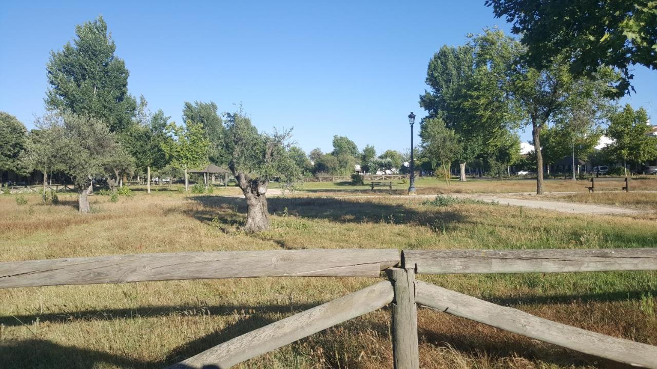 Hospederia Rural Las Buganvillas Ель-Росіо Екстер'єр фото